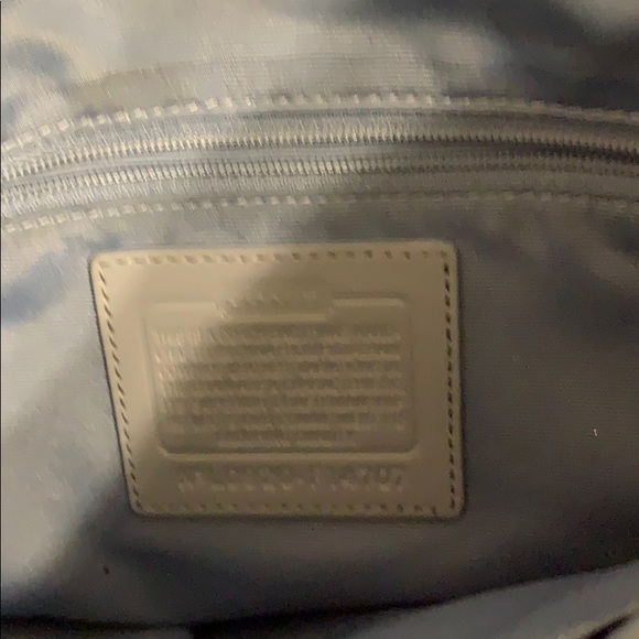 Light blue Coach purse - Picture 4 of 8